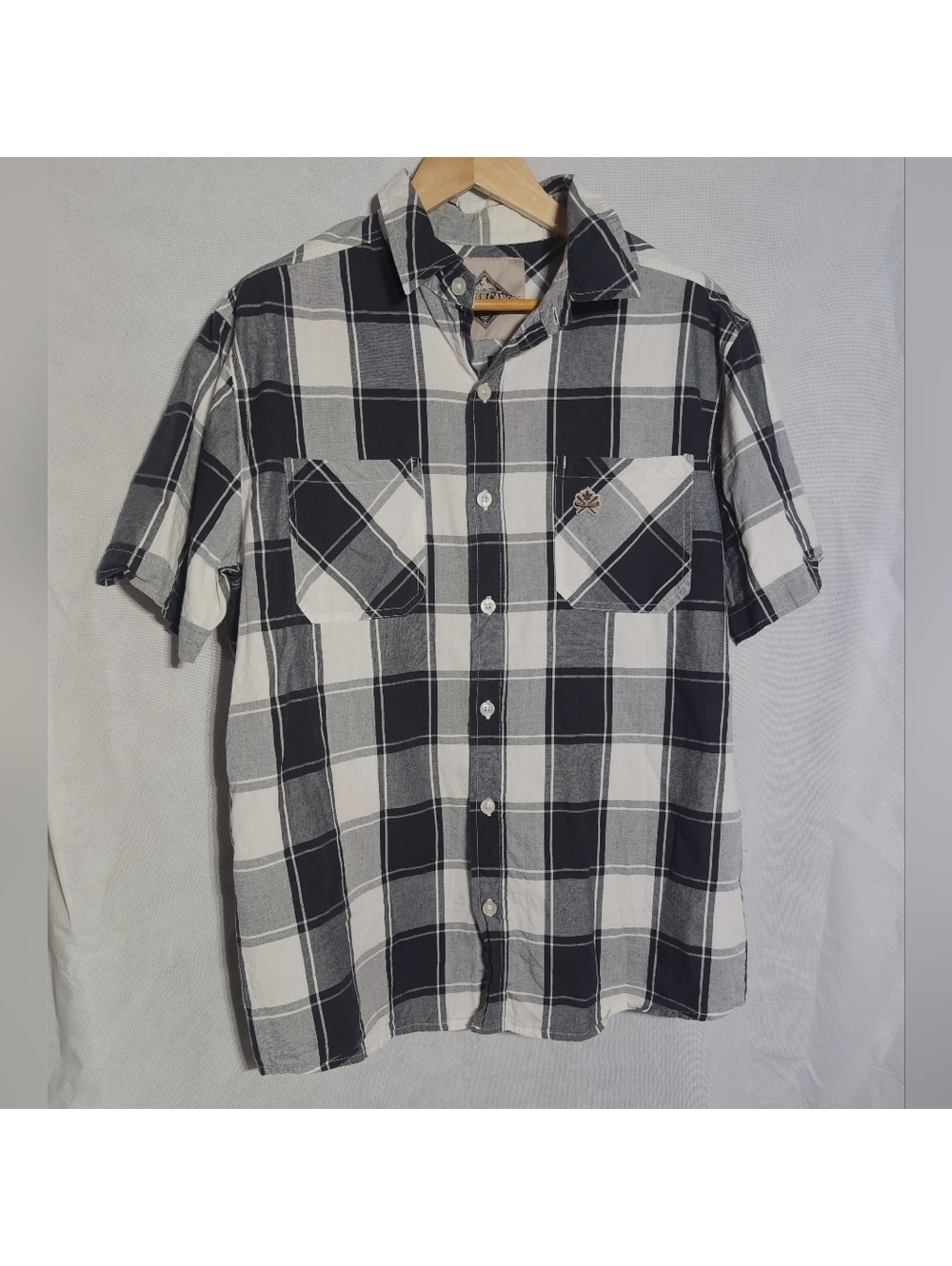 Beaver Canoe XL Men's Black and White Plaid Shirt